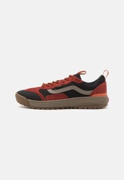 Vans Ultrarange Exo Mte-1 Unisex - Sneakers Laag - Fired Brick