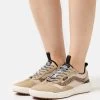 Vans Ultrarange Exo- Sneakers Laag - Brown/White